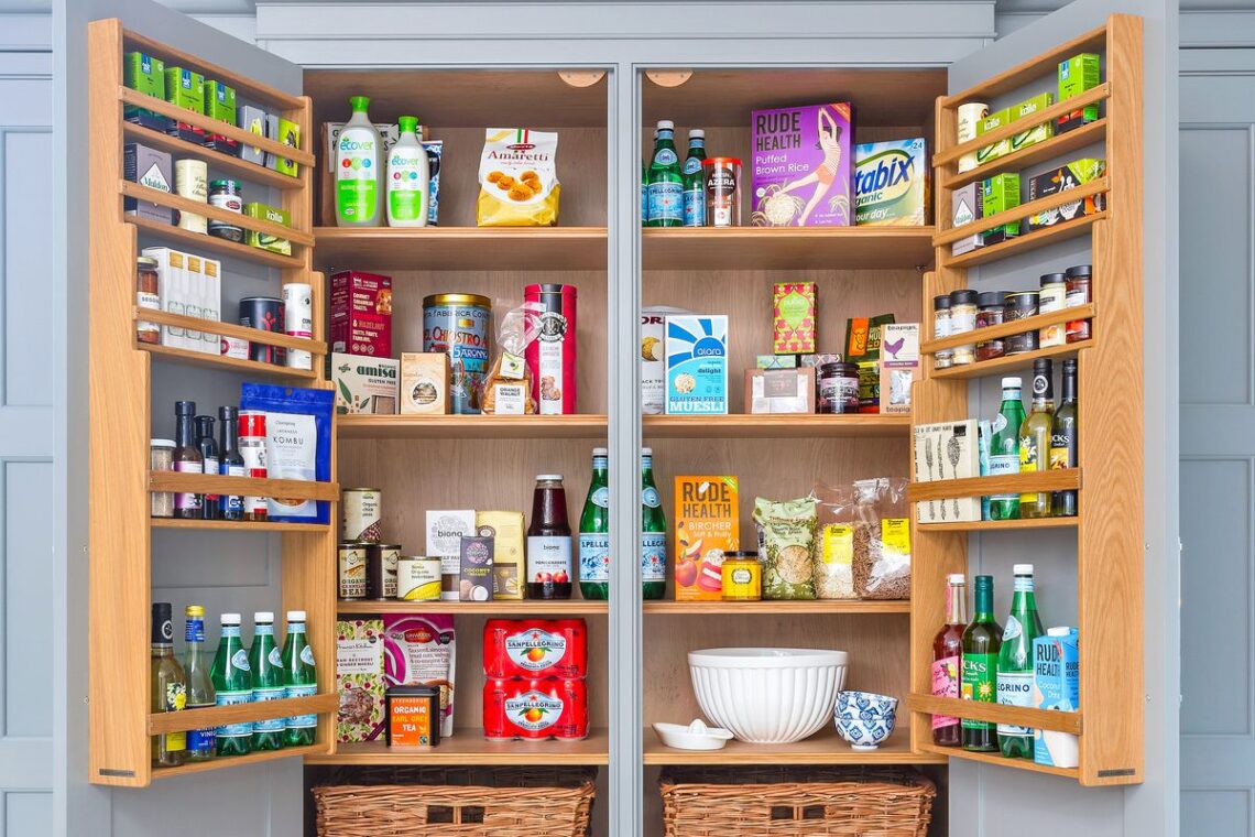 top-tips-for-keeping-your-pantry-neat-and-tidy