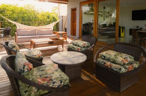 outdoor storage benches